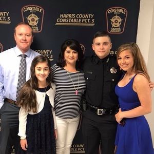 Meet your Posher, Larry